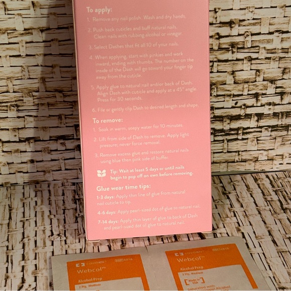 ✨Yolanda Makes A Point💅 - Picture 2 of 5